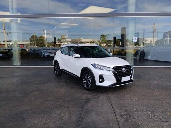 NISSAN KICKS 1.6 16V FLEXSTART ADVANCE XTRONIC NISSAN KICKS 1.6 16V FLEXSTART ADVANCE XTRONIC